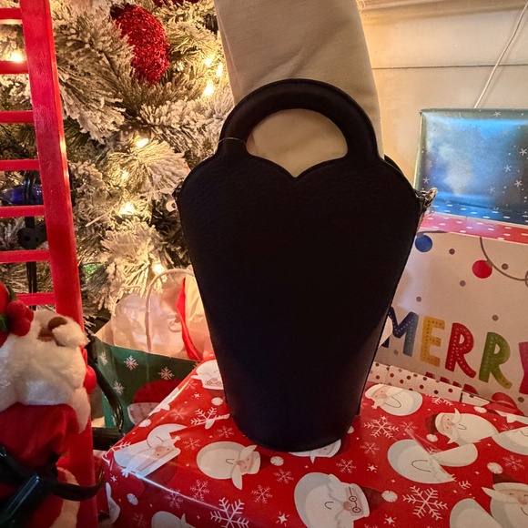 “Please Return To Tiffany & Co” Purse - Picture 5 of 5